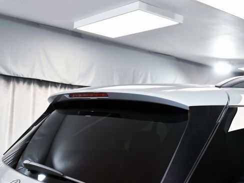 Used 2024 Mercedes-Benz GLE 450 4MATIC image 88