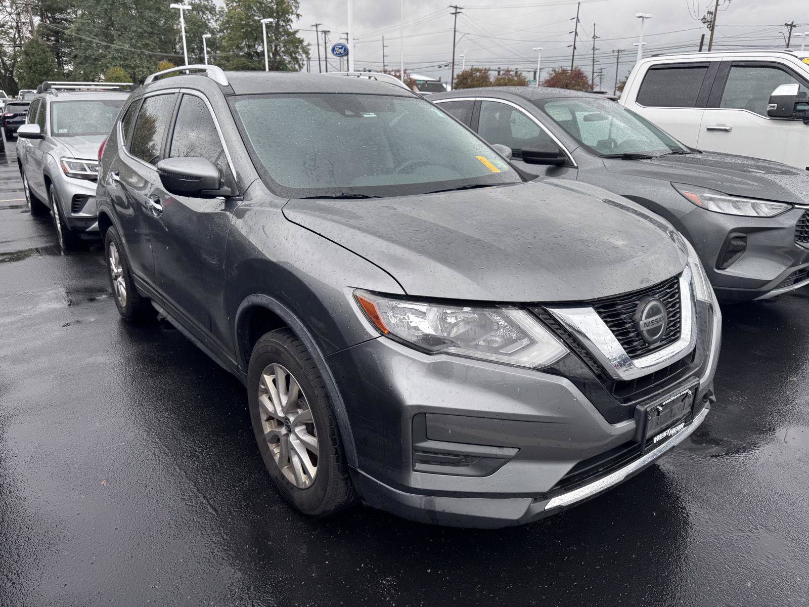 Used 2020 Nissan Rogue SV AWD/4WD image 3