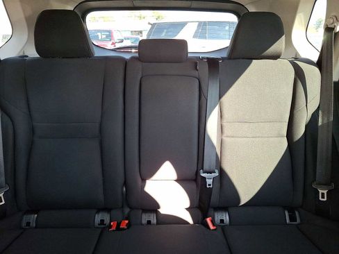 Used 2023 Nissan Rogue S image 14