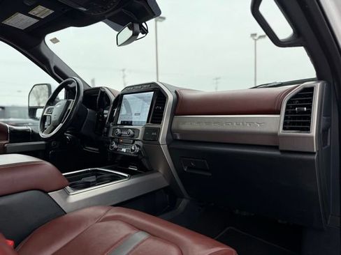 Certified 2022 Ford F250 Platinum w/ Tremor Off-Road Package image 22