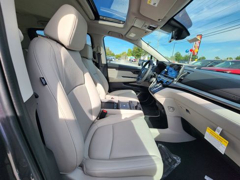New 2026 Honda Odyssey EX-L image 5