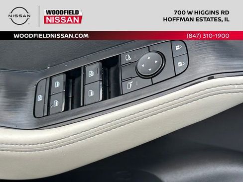 Certified 2025 Nissan Rogue SV image 23
