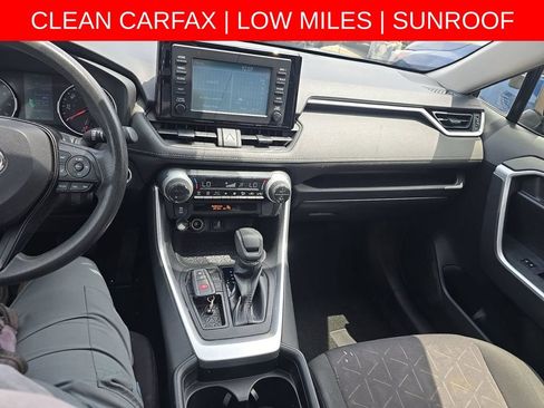 Used 2019 Toyota RAV4 XLE w/ Carpet Mat Package FWD image 12
