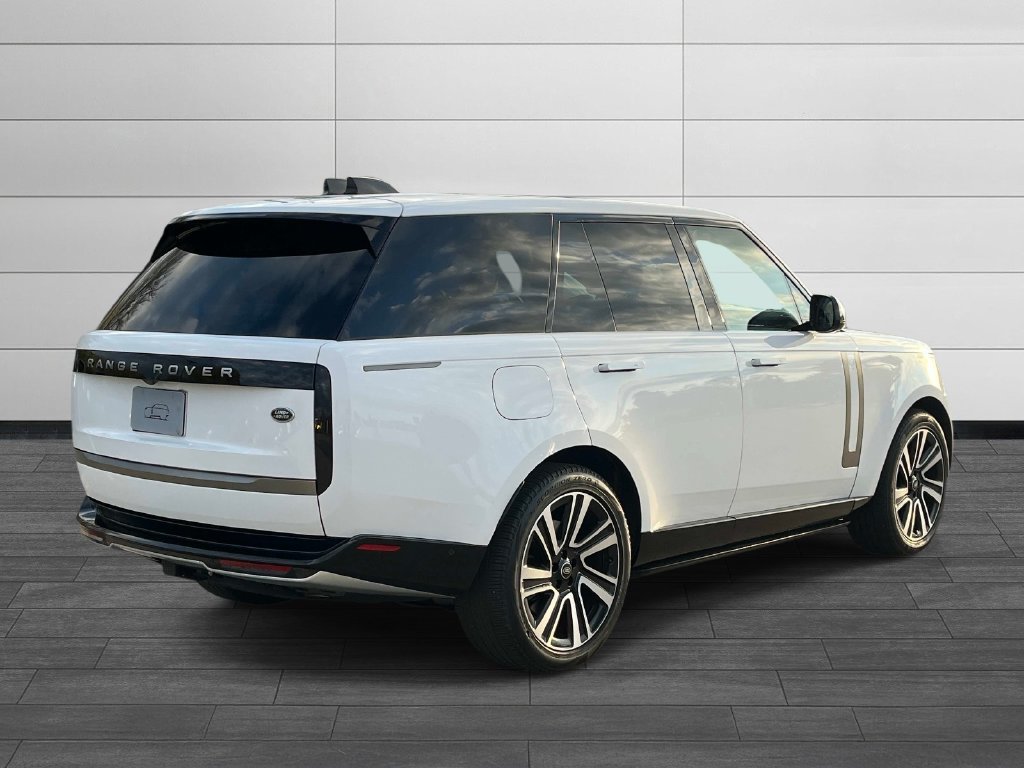 Certified 2023 Land Rover Range Rover SE AWD/4WD image 5