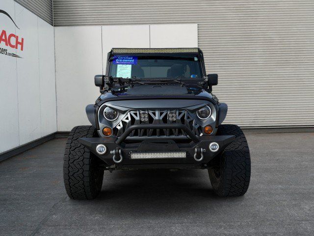 Used 2013 Jeep Wrangler Unlimited Sport w/ Connectivity Group AWD/4WD image 8