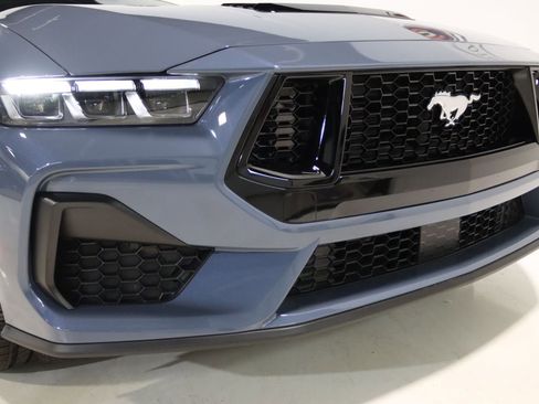 Used 2024 Ford Mustang GT Premium image 16