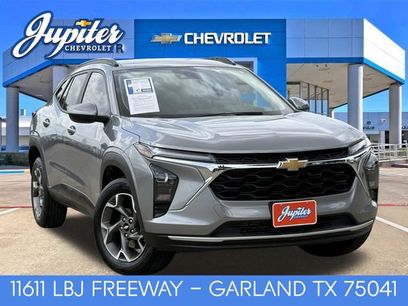 Certified 2025 Chevrolet Trax LT w/ Driver Confidence Package