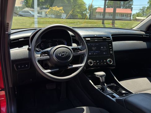 Used 2023 Hyundai Tucson SEL FWD image 8