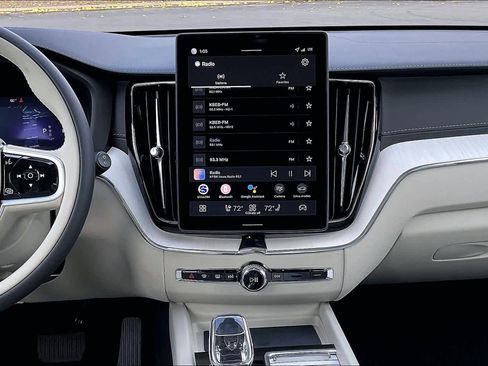 New 2026 Volvo XC60 B5 Ultra w/ Protection Package Premier image 9