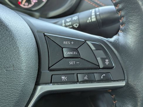 Used 2023 Nissan Sentra SR w/ SR Premium Package image 17