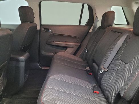 Used 2017 GMC Terrain SLE w/ Technology Package image 18