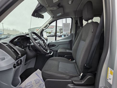Used 2019 Ford Transit 350 XLT image 15