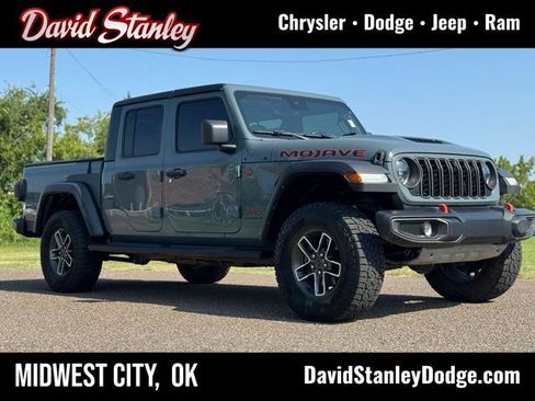 Certified 2024 Jeep Gladiator Mojave w/ Technology Group AWD/4WD image 1