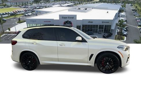 Used 2022 BMW X5 sDrive40i w/ M Sport Package image 11