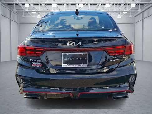 Used 2022 Kia Forte GT image 4