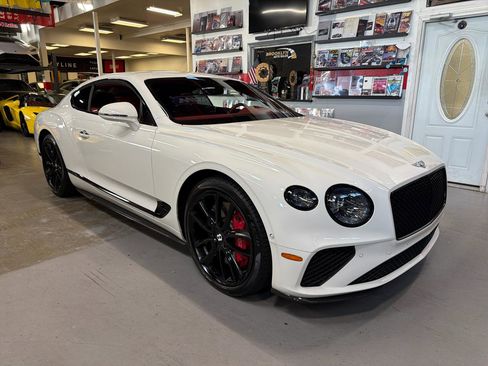 Used 2020 Bentley Continental GT V8 AWD/4WD image 3