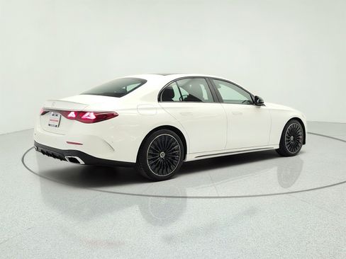 Used 2026 Mercedes-Benz E 350 Sedan image 5