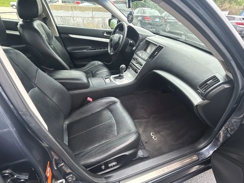 Used 2009 INFINITI G37 Journey RWD image 20
