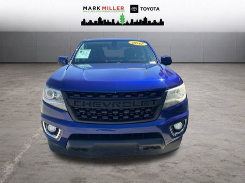 Used 2017 Chevrolet Colorado Z71 AWD/4WD image 9