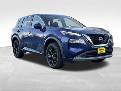 Used 2022 Nissan Rogue SV