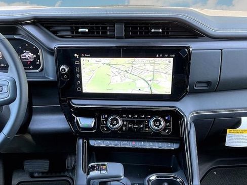 New 2026 GMC Sierra 1500 AT4X AWD/4WD image 8