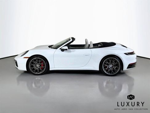 Used 2021 Porsche 911 Carrera S RWD image 9