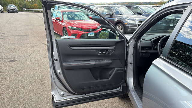 Used 2026 Honda CR-V Sport-L image 8