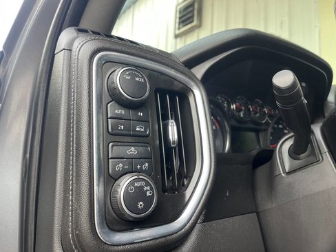 Used 2020 Chevrolet Silverado 1500 LT w/ All-Star Edition image 30