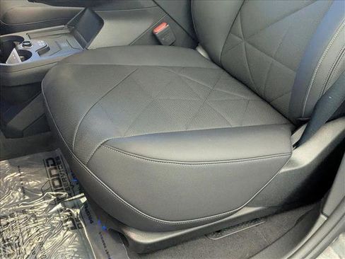 New 2026 BMW iX xDrive45 image 4