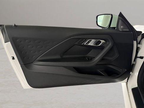 Used 2023 BMW 230i Coupe w/ Premium Package image 15