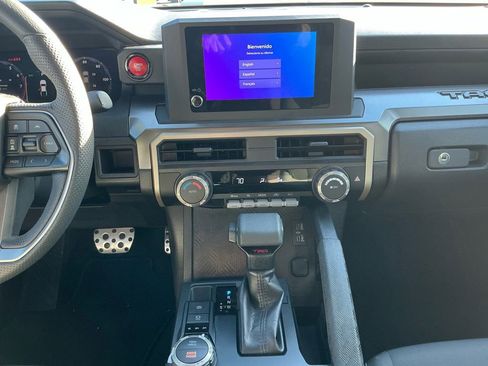 Used 2025 Toyota Tacoma SR5 image 20