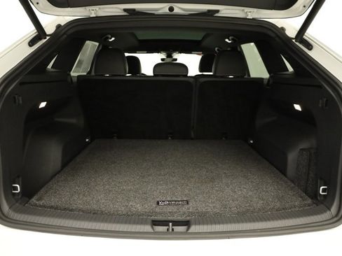 Used 2020 Volkswagen Atlas Cross Sport SEL Premium image 37