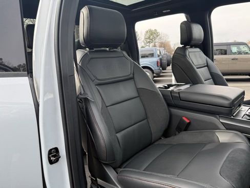 New 2025 Ford F150 Raptor image 24