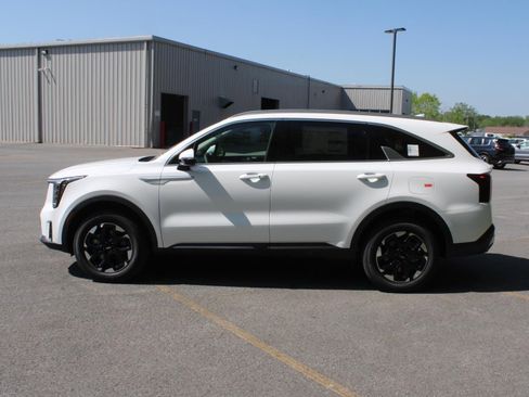 New 2026 Kia Sorento S AWD/4WD image 5