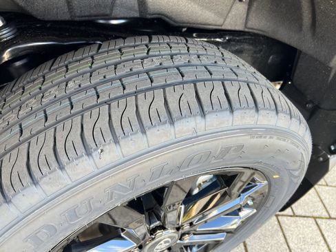 New 2026 Toyota 4Runner 4WD image 28