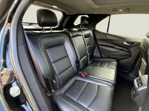 Used 2019 Chevrolet Equinox Premier image 25