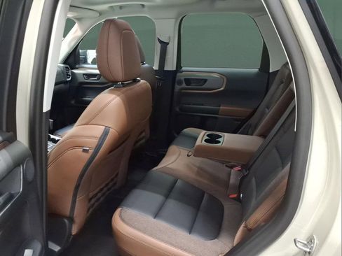 Certified 2025 Ford Bronco Sport Outer Banks w/ Outer Banks Tech Package+ AWD/4WD image 24