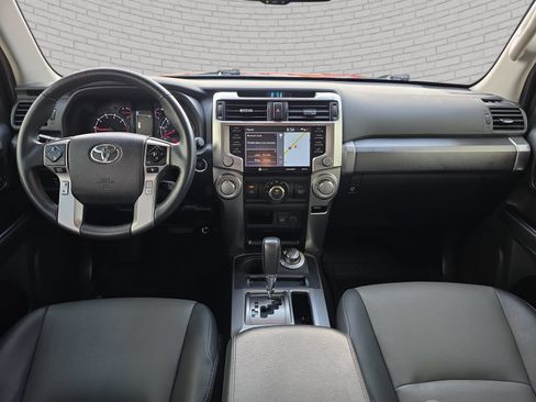 Used 2020 Toyota 4Runner SR5 Premium w/ TRD Performance Package AWD/4WD image 10