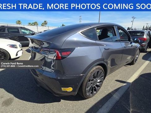Used 2022 Tesla Model Y Performance image 5