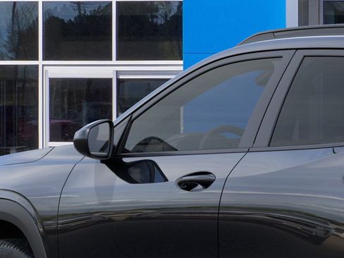 New 2026 Chevrolet Trax LT image 14