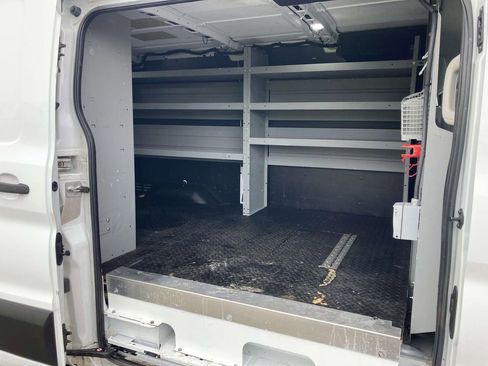Used 2019 Ford Transit 150 130 Low Roof image 18