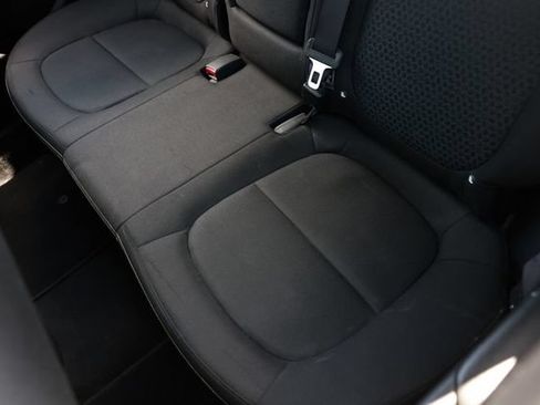 Used 2016 Kia Soul + FWD image 11