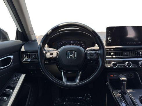 Used 2023 Honda Civic Touring image 12