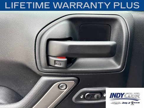 Used 2018 Jeep Wrangler Unlimited Sport AWD/4WD image 20