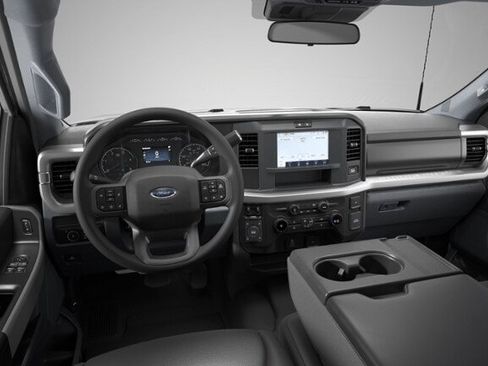 New 2026 Ford F350 XLT w/ FX4 Off-Road Package AWD/4WD image 16
