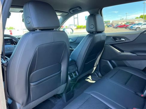 New 2026 Chevrolet Equinox LT w/ Convenience Package II AWD/4WD image 34
