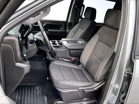 Used 2024 Chevrolet Silverado 2500 LT image 23