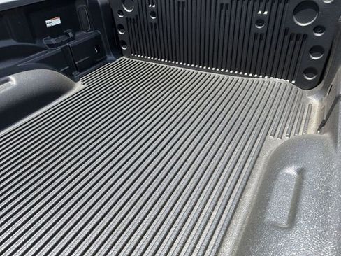 Used 2025 RAM 1500 Big Horn AWD/4WD image 17