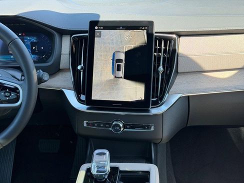 New 2026 Volvo XC90 B6 Ultra w/ Lounge Package AWD/4WD image 7