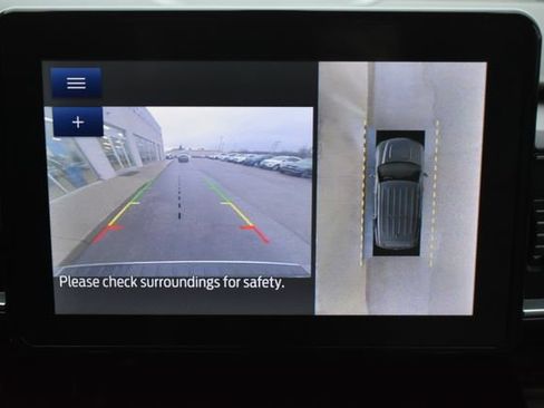 Used 2022 Ford Explorer Limited image 29